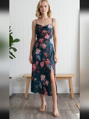 Petal and Pup Doriah Midi Dress - Emerald